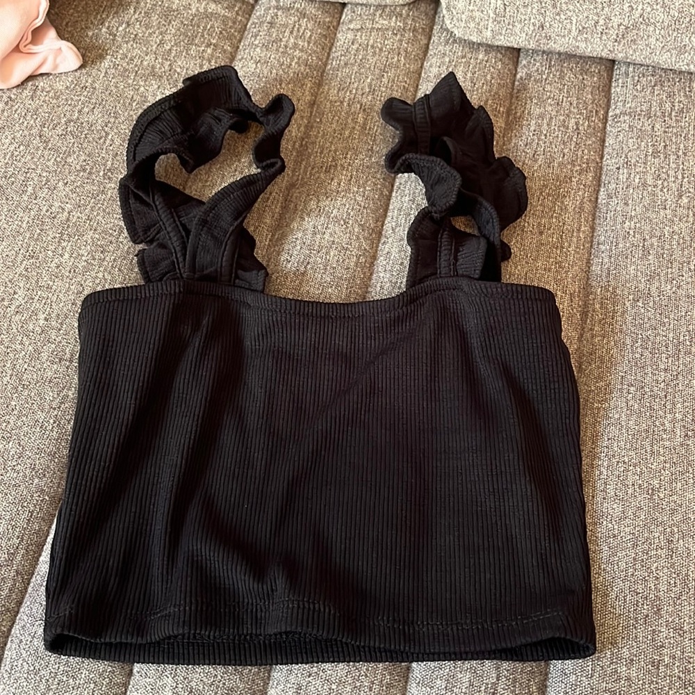 Ruffle sleeve tank top